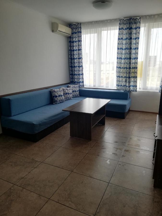 Apartamenti Zhelezovi Поморие Экстерьер фото